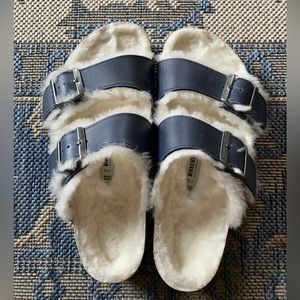 Birkenstock Arizona Shearling Sandal